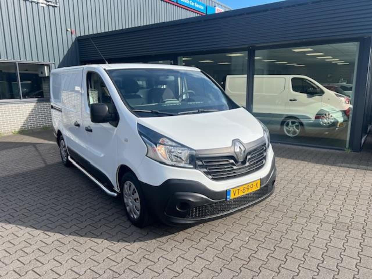 Renault Trafic - 1.6 dCi T27 L1H1 Comfort 1.6 dCi T27 L1H1 Comfort - AutoWereld.nl