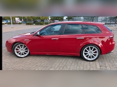 Alfa Romeo 159 Sportwagon - 1.7 T TI 74.801 KM Bose 19 inch TOPSTAAT