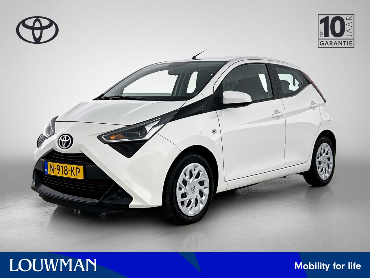 Toyota Aygo - 1.0 VVT-i x-play 1.0 VVT-i x-play - AutoWereld.nl