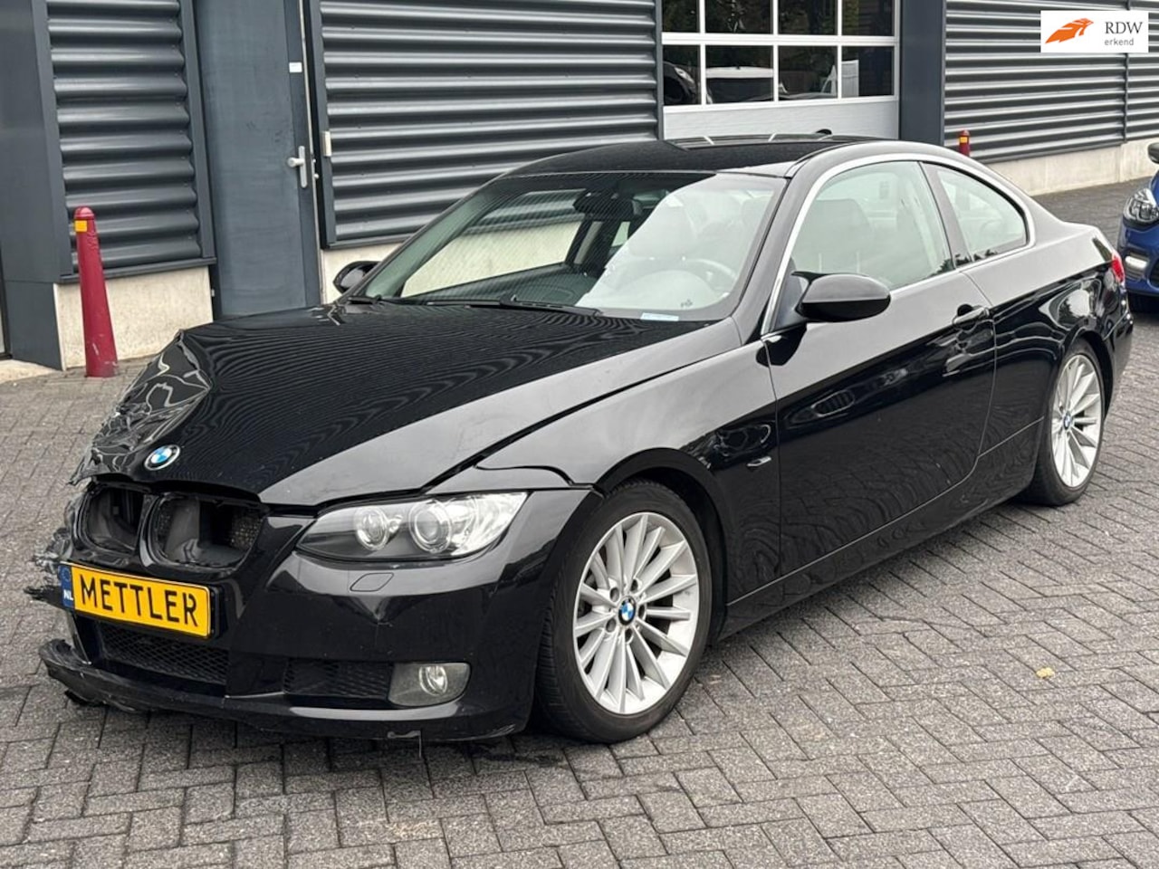 BMW 3-serie Coupé - 325i High Executive 325i High Executive, cruise control, navigatie, PDC - AutoWereld.nl