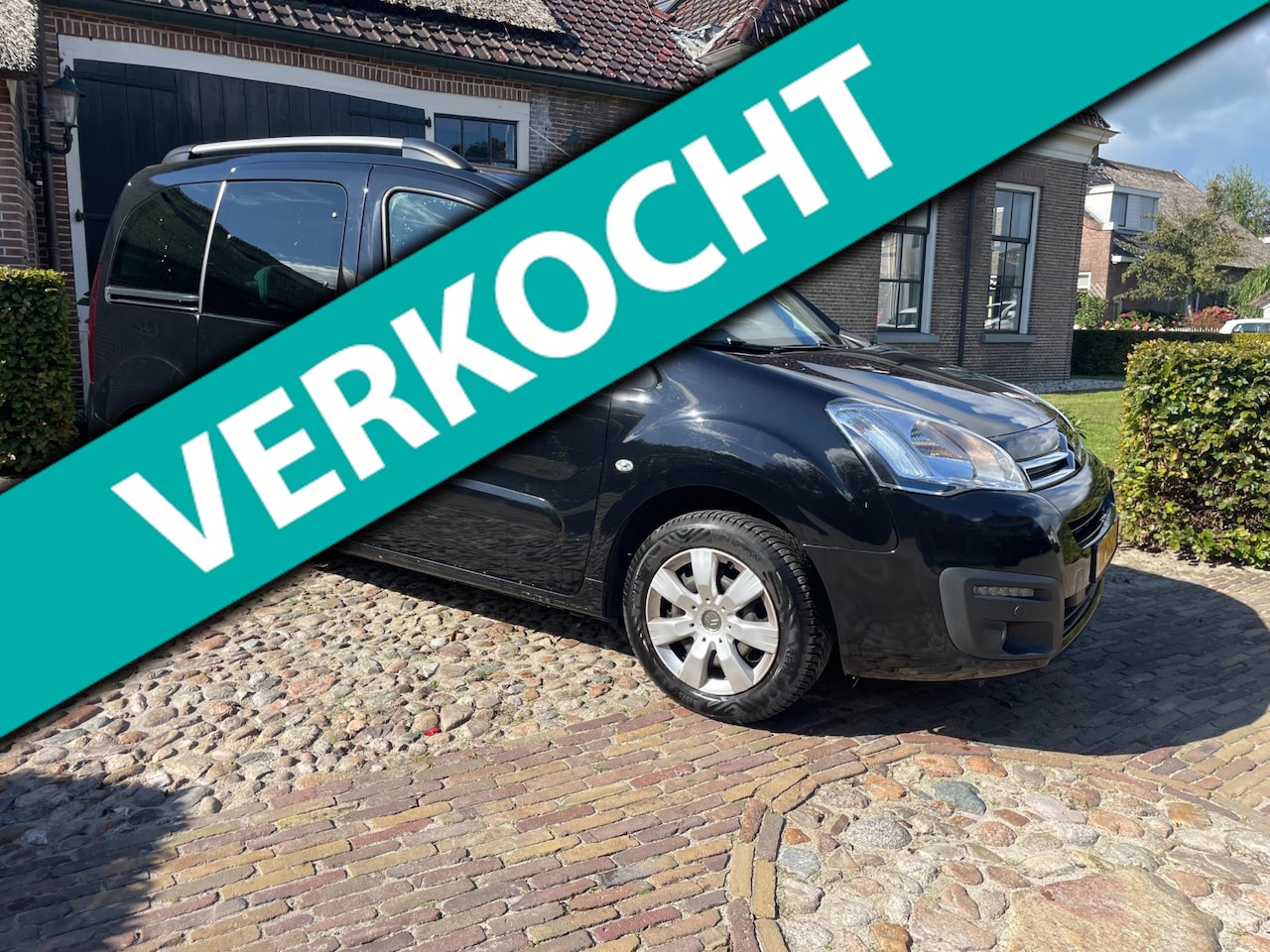 Citroën Berlingo - 1.2 PureTech XTR-CLIMA-PDC-CAMERA-TREKHAAK-NW RIEM- - AutoWereld.nl