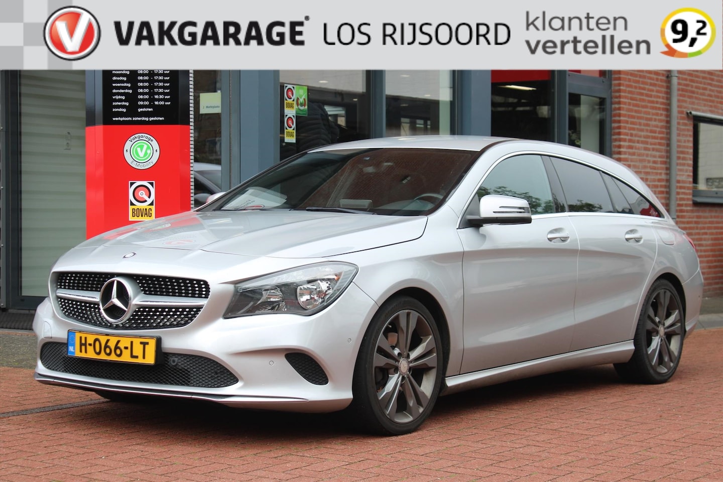Mercedes-Benz CLA-Klasse - 180 *Ambition* | Camera | A/C | Stoelverwarming | PDC | Privacy | Bluetooth | - AutoWereld.nl