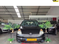 Toyota Yaris Verso - 1.3-16V AUT VVT-i Luna