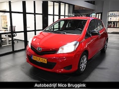 Toyota Yaris - 1.0 VVT-i Access *Trekhaak* *All-in prijs