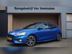 Ford Focus - 1.5 EcoBoost 182PK ST Line Business Pano.Dak 18inch LM Trekhaak Stoel/Stuurverwarming B&O