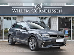 Volkswagen Tiguan - 1.5 TSI R-Line Business+ Pano Trekhaak IQ Light