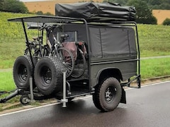 Land Rover Defender - Camper Aanhangwagen
