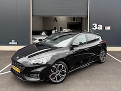 Ford Focus - 1.0 EcoBoost ST Line Business