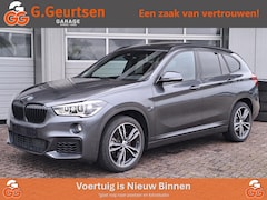 BMW X1 - sDrive20i High Executive, M-sport, Panoramadak, HUD, Camera, H&K, Memory, Keyless