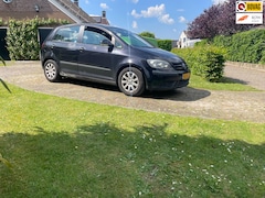 Volkswagen Golf Plus - 1.6 FSI Comfortline-Clima-Trekhaak-Cruise