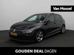 Volkswagen Golf - 1.5 eTSI R-Line 130 PK | R-Line | Automaat | Panoramadak | Navigatie | Parkeersensoren | C