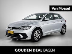 Volkswagen Polo - 1.0 TSI Life 95 PK | Automaat | App-Connect | Parkeersensoren | Adaptive Cruise Control |