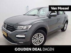 Volkswagen T-Roc - 1.5 TSI Style Business 150 PK | Leder |