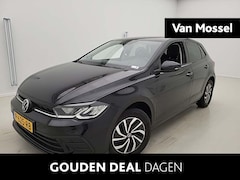 Volkswagen Polo - 1.0 TSI Life Business 95 PK | Automaat | Navigatie | Parkeersensoren | Stoelverwarming | L