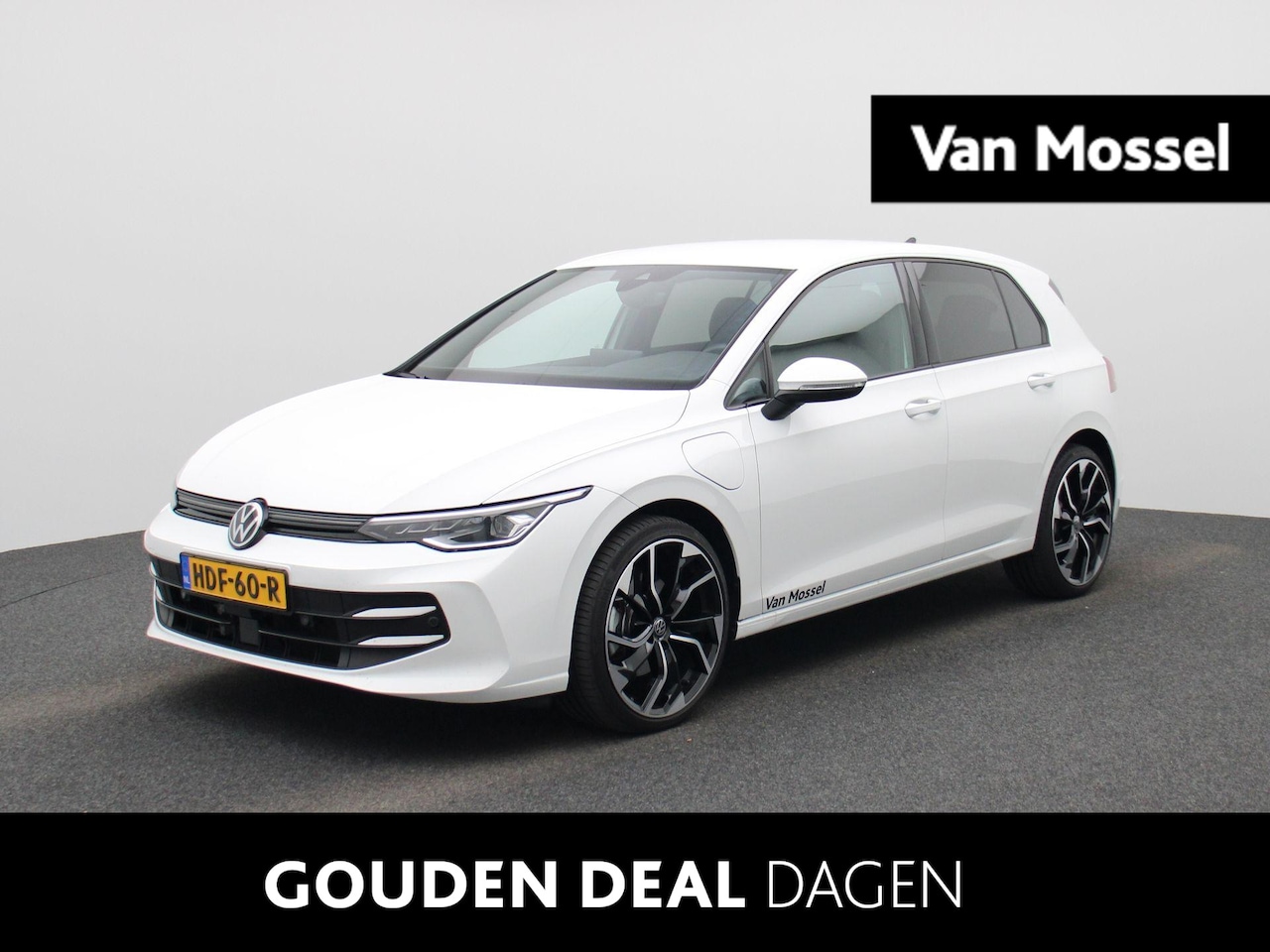 Volkswagen Golf - 1.5 eHybrid 50 Edition | Navigatie | Draadloze Apple Carplay | Elektrische bestuurders sto - AutoWereld.nl