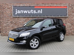 Toyota RAV4 - 2.0 VVTi Dynamic 2WD