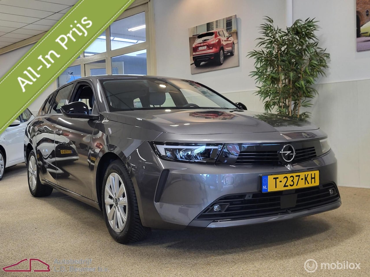 Opel Astra Sports Tourer - 1.2 *NL, CARPLAY NAVI , RIJKLAARPRIJS
