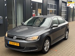 Volkswagen Jetta - 1.4 TSI Hybrid Comfortline PDC V+A