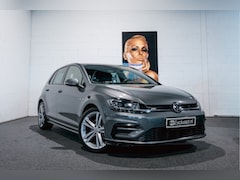 Volkswagen Golf - 1.5 TSI Highline R-line, Pan.dak, digitaal dashboard