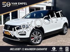 Volkswagen T-Roc - 1.5 TSI Sport | 150 PK | Trekhaak | Adaptive Cruise | PDC V+A | Stoelverwarming | Climate