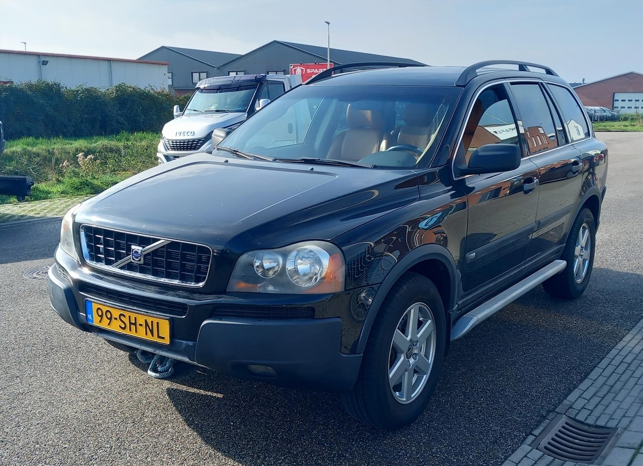 Volvo XC90 - 2.5 T Momentum MOTOR SCHADE - AutoWereld.nl