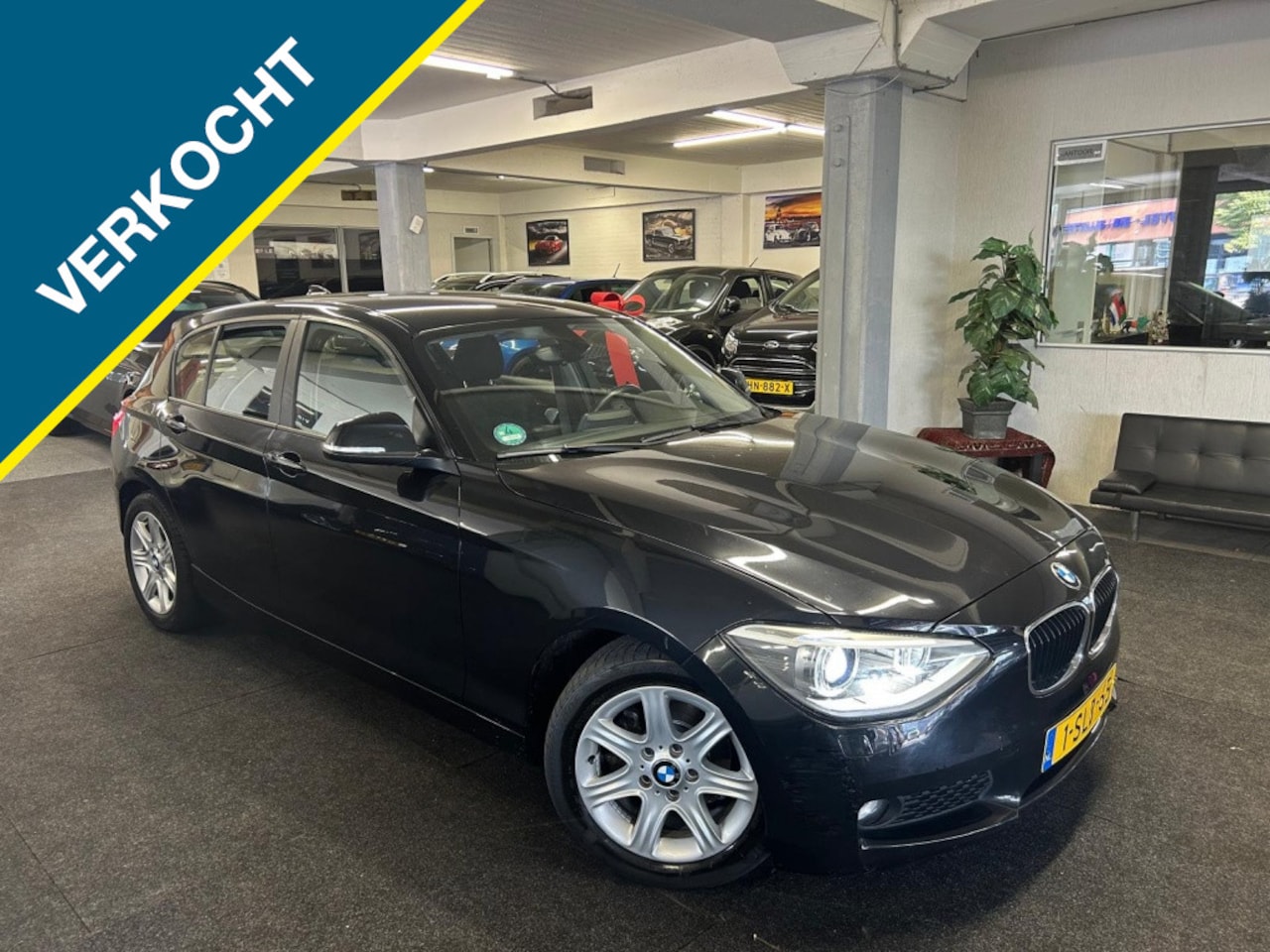 BMW 1-serie - 116i EDE Executive*Xenon*Navi*NAP*Velgen - AutoWereld.nl