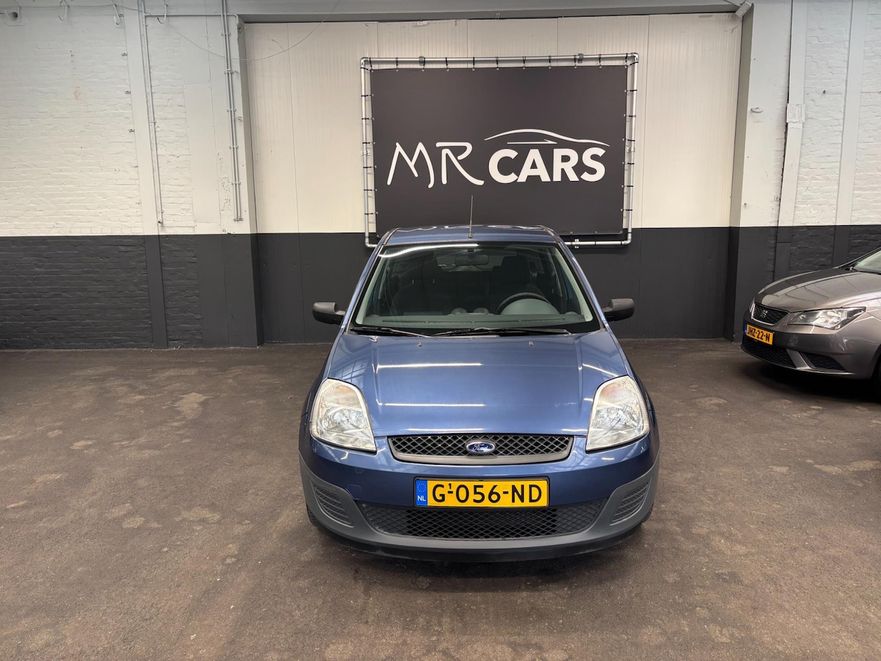 Ford Fiesta - 1.4-16V Ambiente airco - AutoWereld.nl