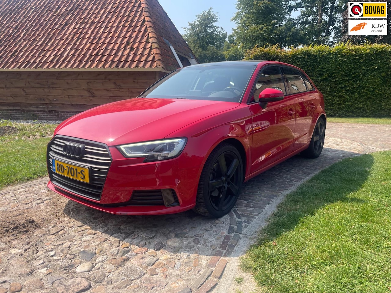 Audi A3 Sportback - 1.0 TFSI Sport Lease Edition-NL auto-Navi-PDC-18"-LED- - AutoWereld.nl