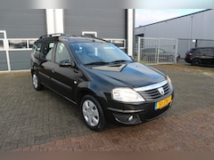 Dacia Logan MCV - 1.6 Lauréate 1e EIGENAAR