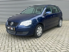Volkswagen Polo - 1.4-16V Optive
