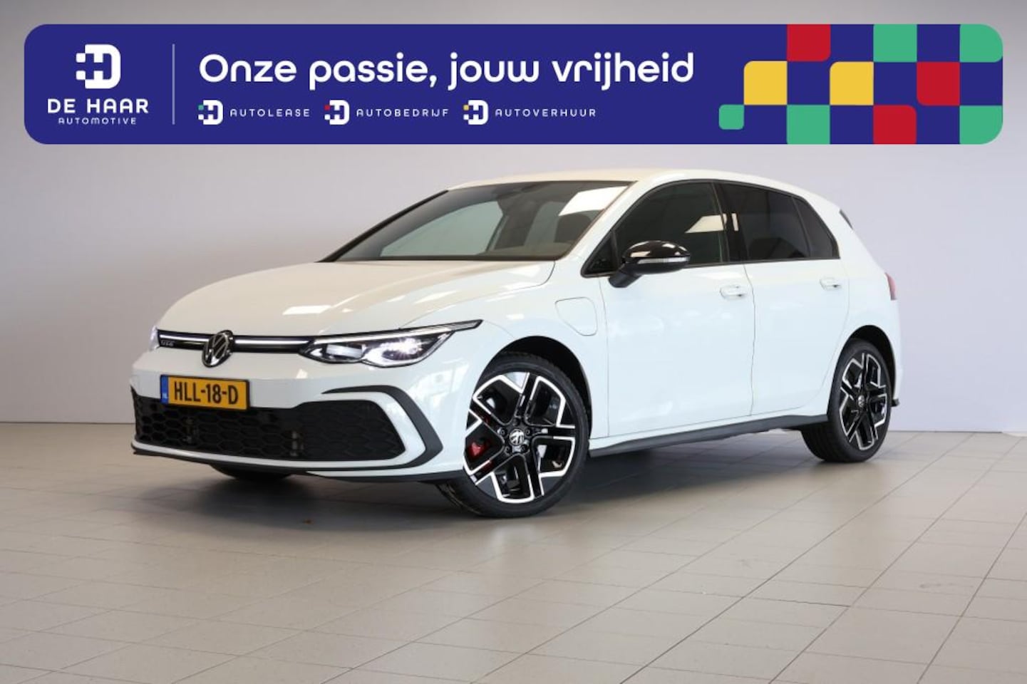 Volkswagen Golf - 1.4 eHybrid GTE 245PK - LED - 18 inch R-Line velgen - Winter pakket - AutoWereld.nl