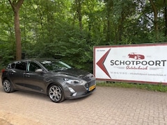 Ford Focus - 1.0 TITANIUM*DAB//19inch//Carplay