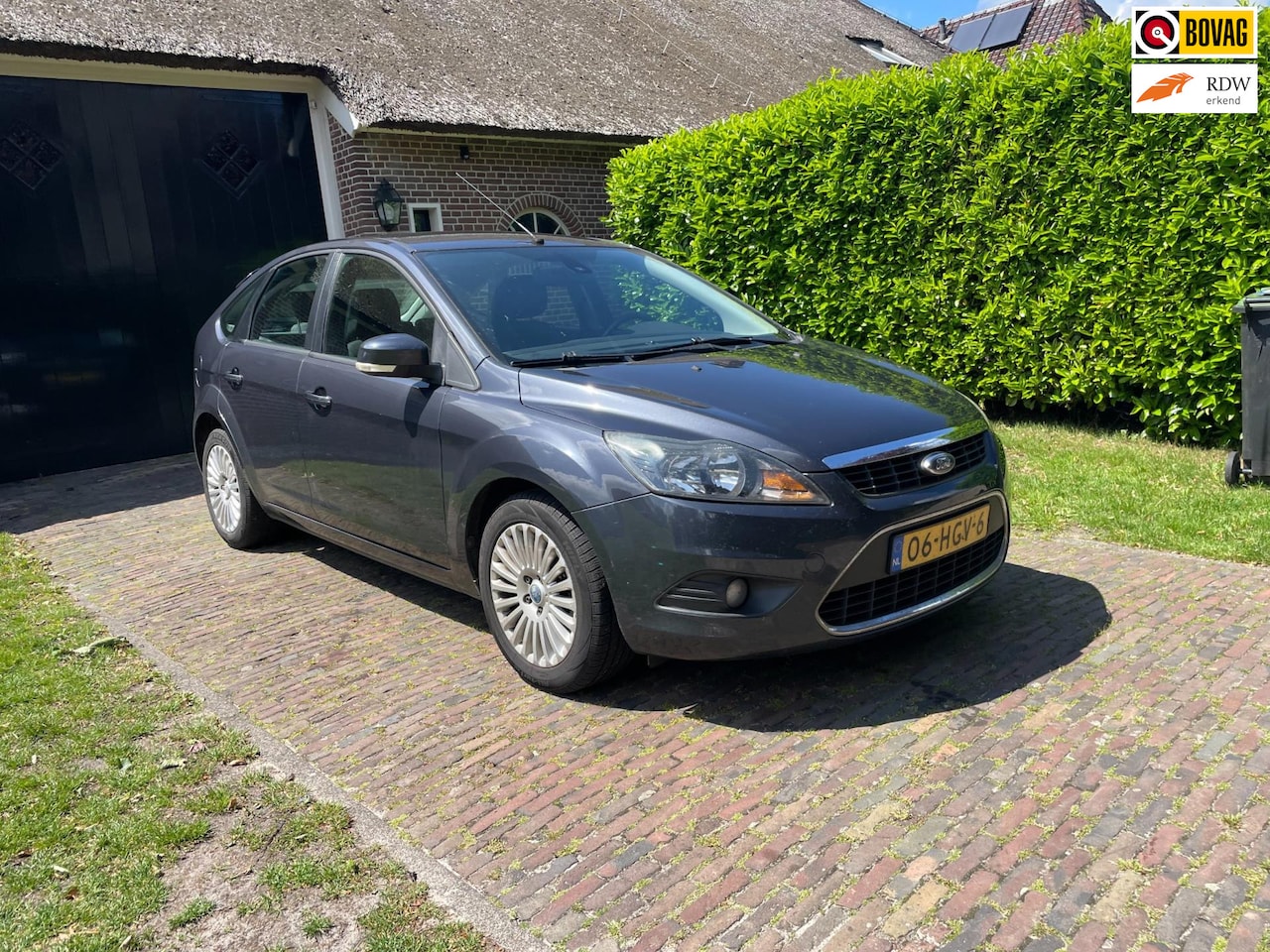 Ford Focus - 1.6 Titanium-Clima-LMV-Trekhaak-PDC- - AutoWereld.nl
