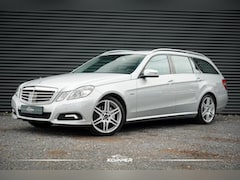 Mercedes-Benz E-klasse Estate - 350 CGI Avantgarde Distronic / Rij Assistentie / Trekhaak / Youngtimer