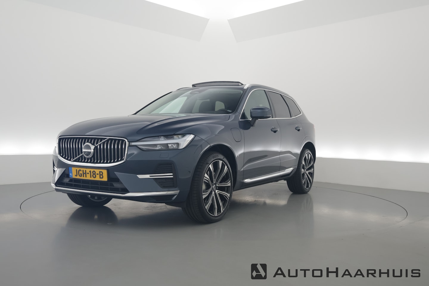 Volvo XC60 - T6 Recharge Plus Bright | Pano | Memory seats | 360cam | Leder | 21'' | Harman Kardon - AutoWereld.nl