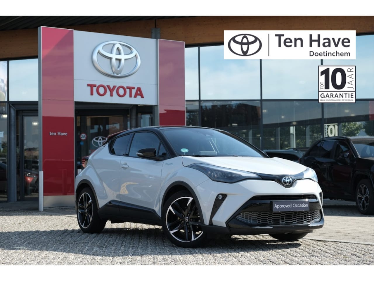 Toyota C-HR - 2.0 Hybrid 184PK GR-Sport | Apple Carplay & Android Auto | JBL P - AutoWereld.nl