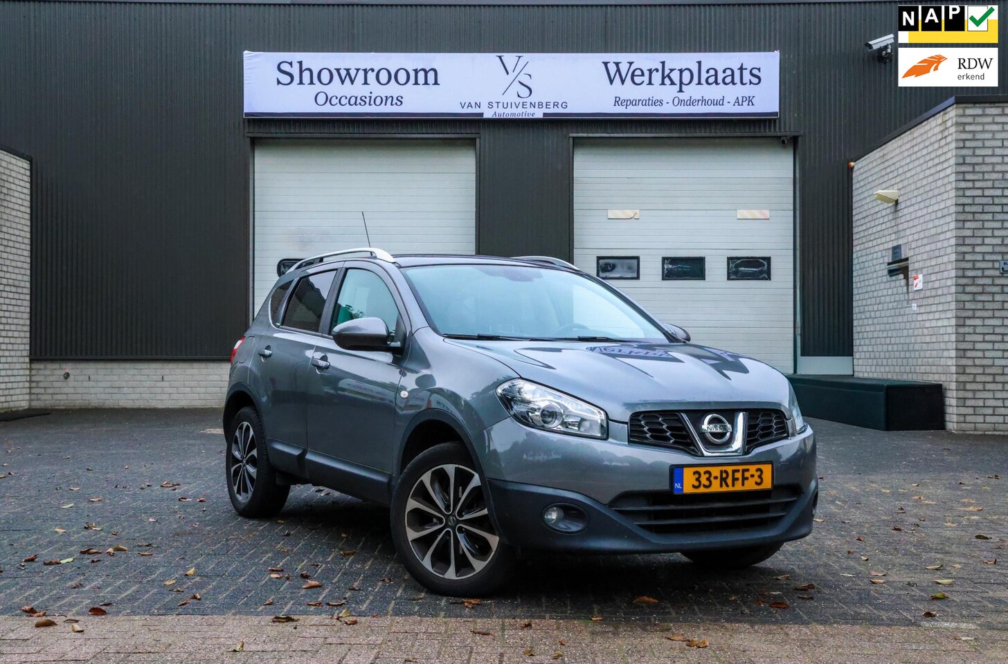 Nissan Qashqai - 1.6 Connect Edition PANORAMADAK TREKHAAK CAMERA - AutoWereld.nl