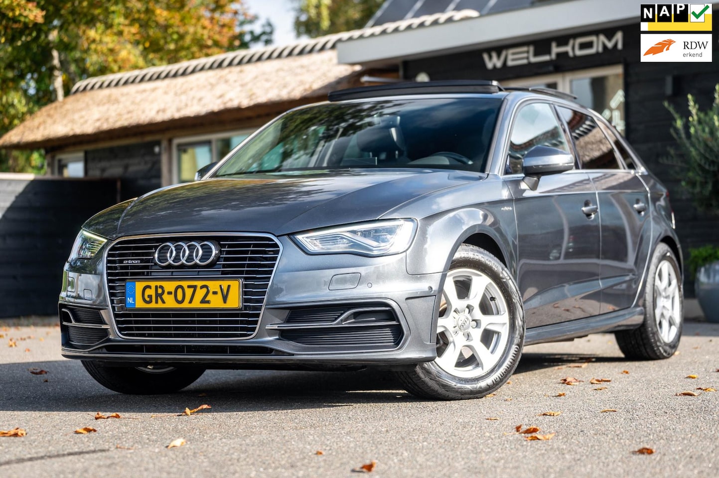 Audi A3 Sportback - 1.4 e-tron PHEV S-Line Panoramadak I 3x S-Line I Bang & Olufsen I Sportstoelen I Camera I - AutoWereld.nl