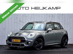 MINI Cooper - 1.5 Serious Business | John Cooper Works | Led | Leer | Navi |