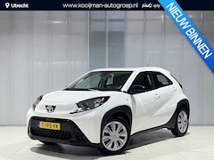 Toyota Aygo X - 1.0 VVT-i S-CVT Play