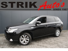 Mitsubishi Outlander - 2.0 PHEV Instyle - NAVIGATIE - LEDER - CAMERA - SCHUIFDAK - TREKHAAK