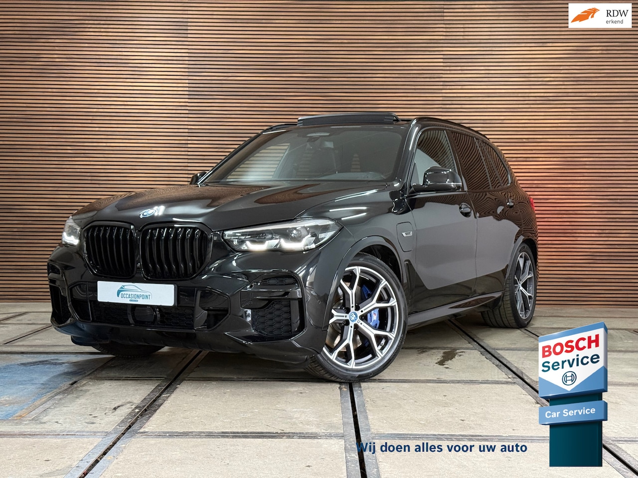 BMW X5 - XDrive45e High Executive M-Sport | 360° Camera | Luchtvering | SkyLounge | Pano | HUD | LE - AutoWereld.nl