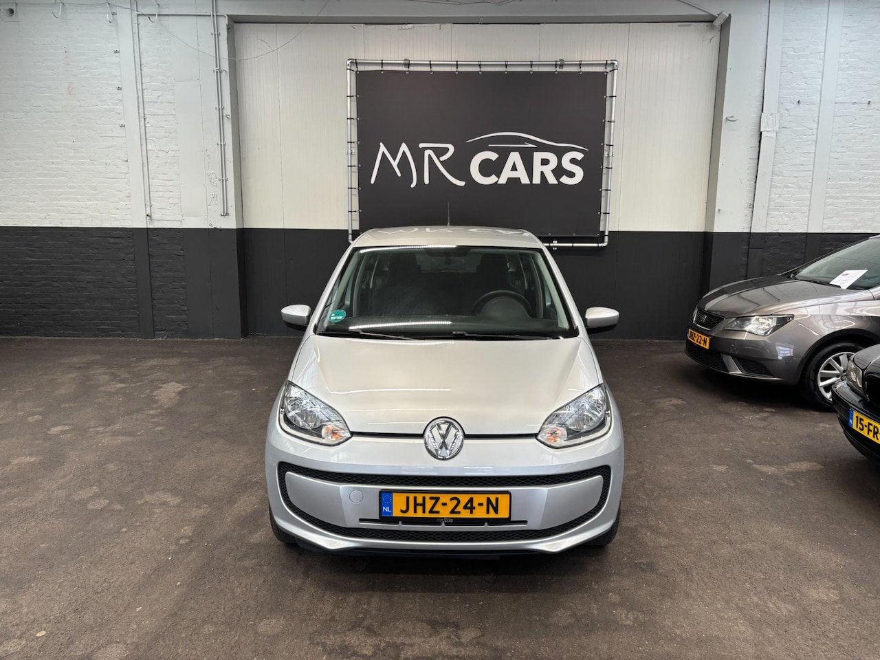 Volkswagen Up! - 1.0 take up! airco - AutoWereld.nl