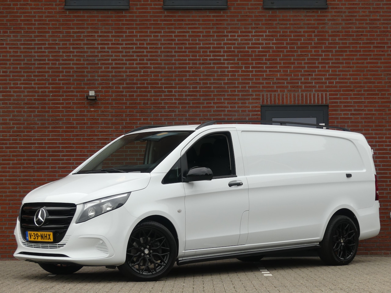 Mercedes-Benz Vito - 116 CDI Extra lang Camera/Airco/Navigatie/Cruise control - AutoWereld.nl