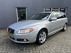 Volvo V70 - 2.5T AUT LPG G3 Kinetic Leer PDC NAVI 267DKM