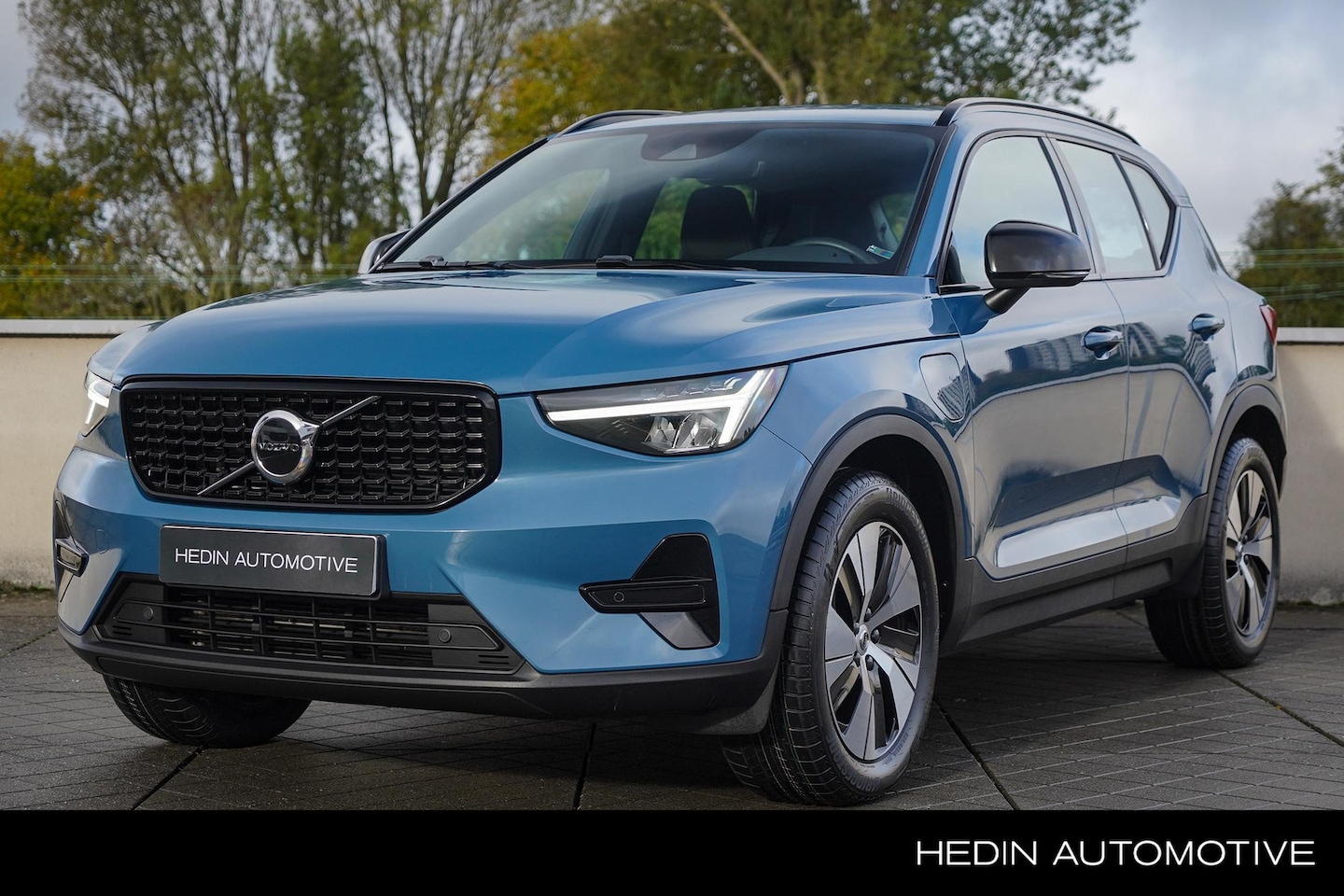 Volvo XC40 - 1.5 T4 Plug-in hybrid Plus Dark Elek Verstelbare Voorstoelen | Harman/Kardon | Adaptieve C - AutoWereld.nl