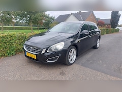 Volvo V60 - 2.4 D5 AWD Kinetic CLIMA/NAVI/XENON BJ 2012