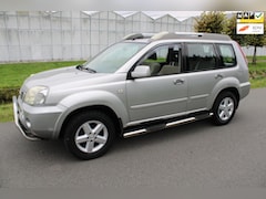 Nissan X-Trail - 2.5 Sport Outdoor 4X4