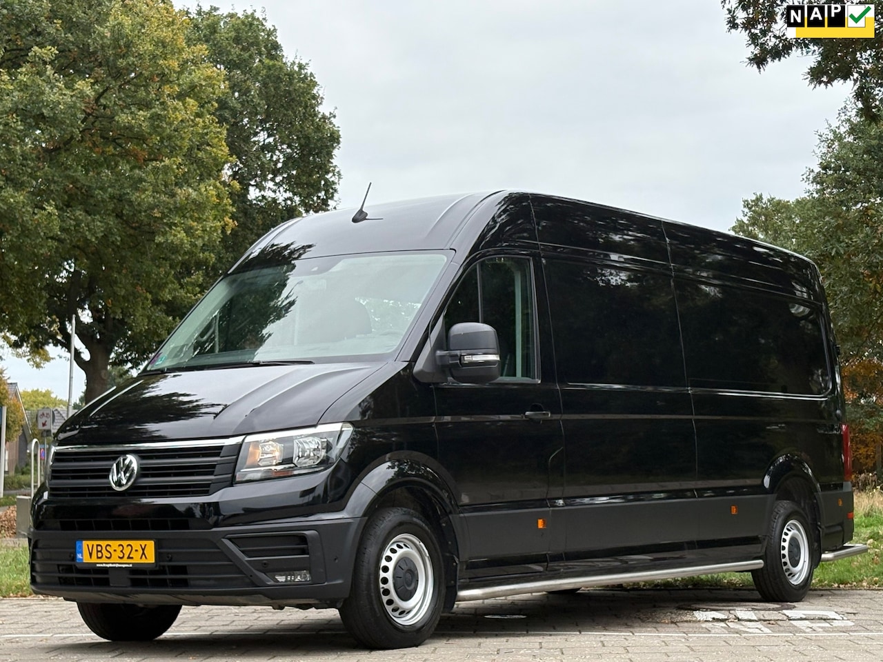 Volkswagen Crafter - 35 2.0 TDI L5H3 Highline|EURO6|NAP|cuise|achteruitrijcamera|airco|navi|parkeersensoren|app - AutoWereld.nl