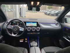 Mercedes-Benz GLA-Klasse - 200 Business Solution AMG